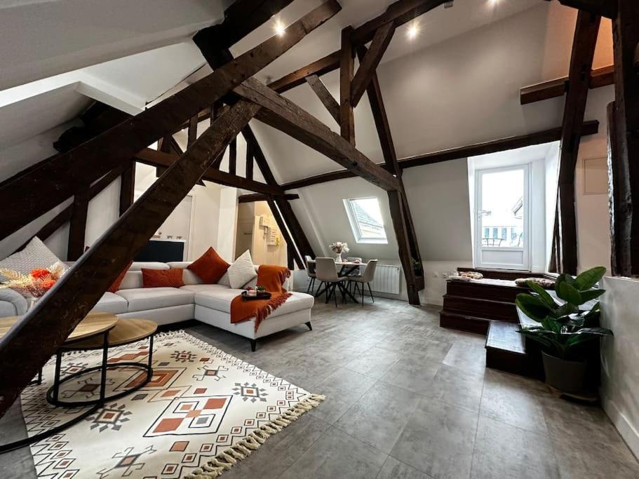 Charme, Poutres Et Elegance Appartement Chartres Buitenkant foto